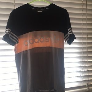 Adidas T-Shirt